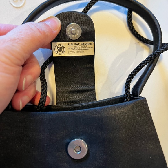 Small Black Evening Purse. - Picture 5 of 10